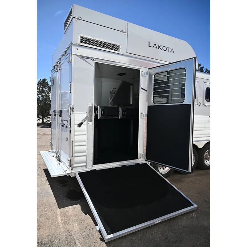 2024 Lakota Charger 5 Horse Trailer 13' Living Quarter with Slide