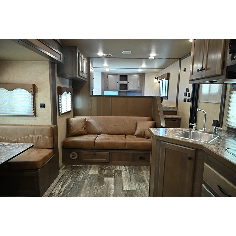 2024 Lakota Charger 5 Horse Trailer 13' Living Quarter with Slide