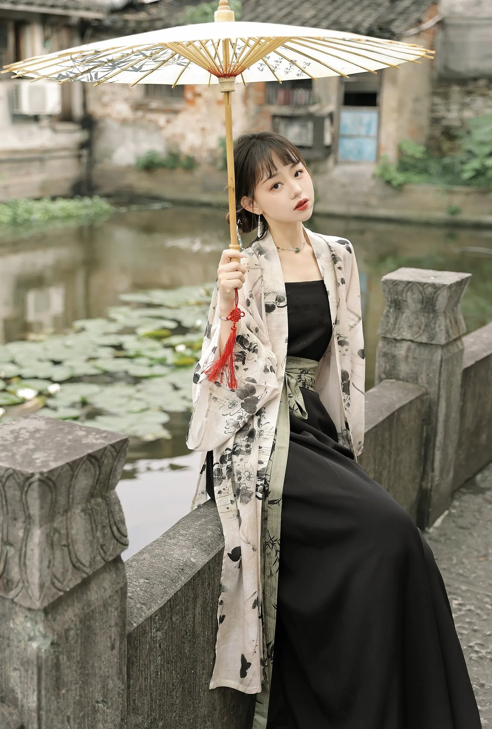 Aged Moonlight 旧时月色 Modernized Song Dynasty Beizi Song Ku Trousers Set