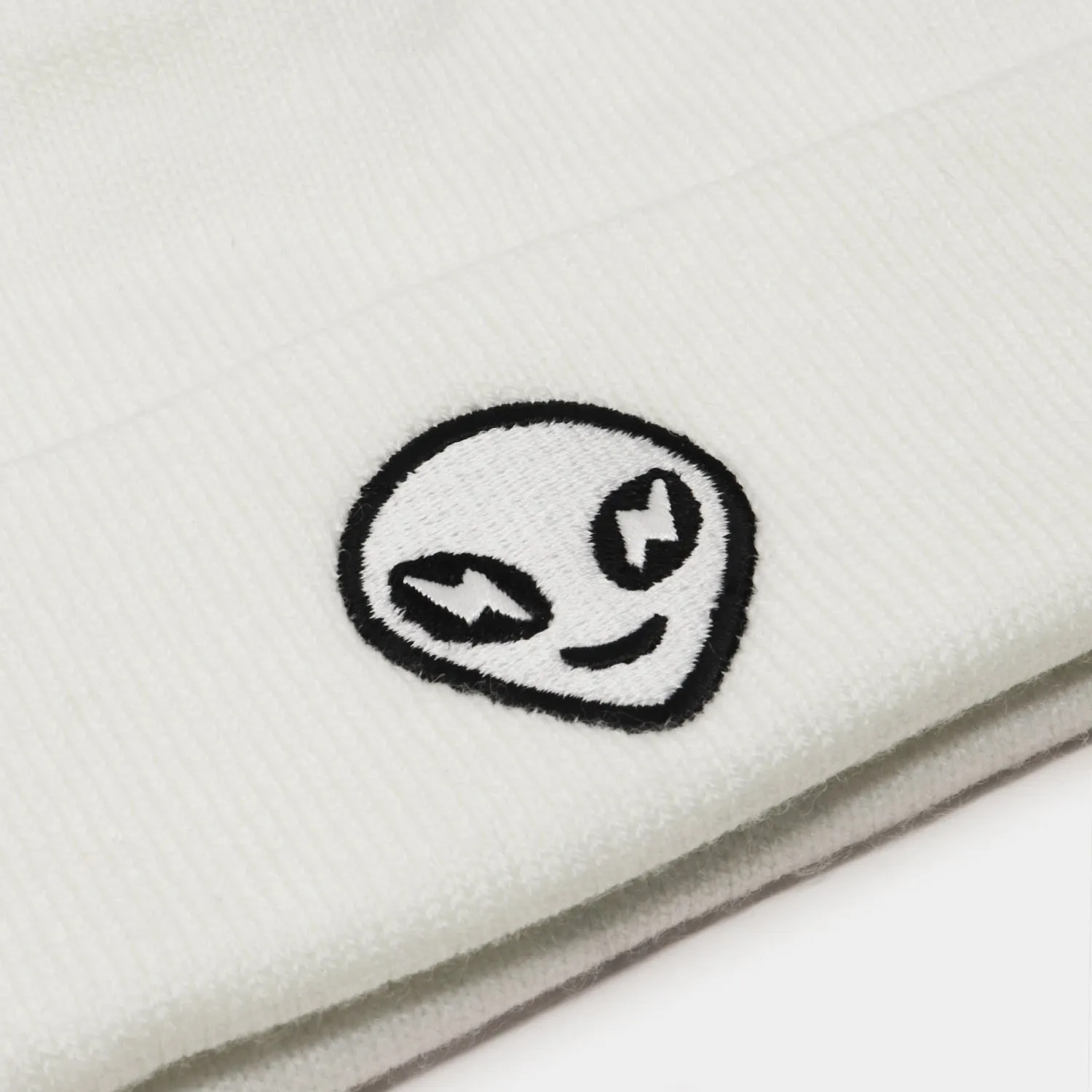 Alien Beanie White