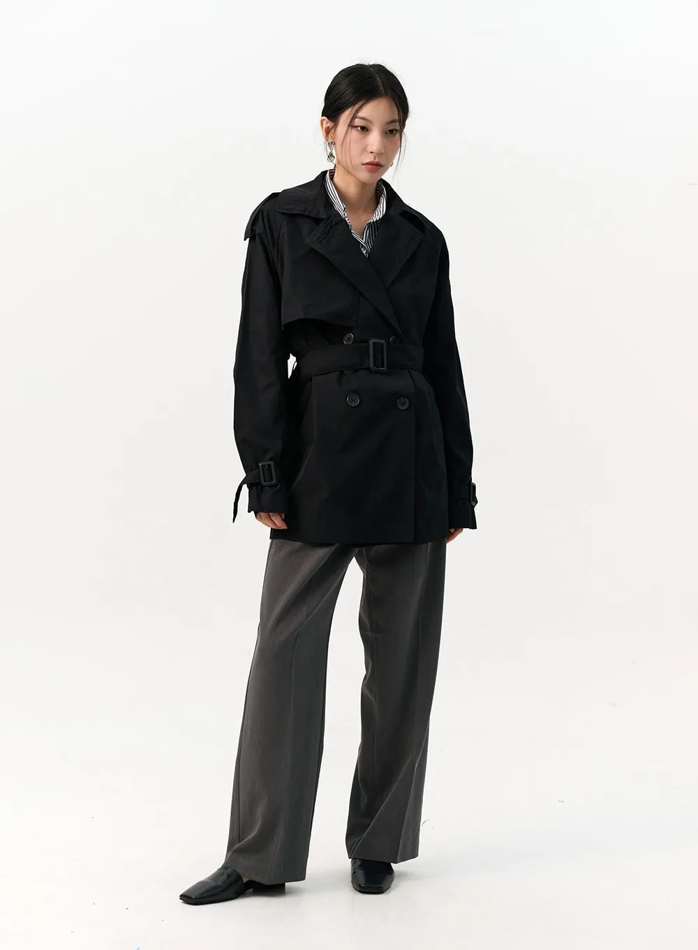 Buttoned Half Trench Coat IO320