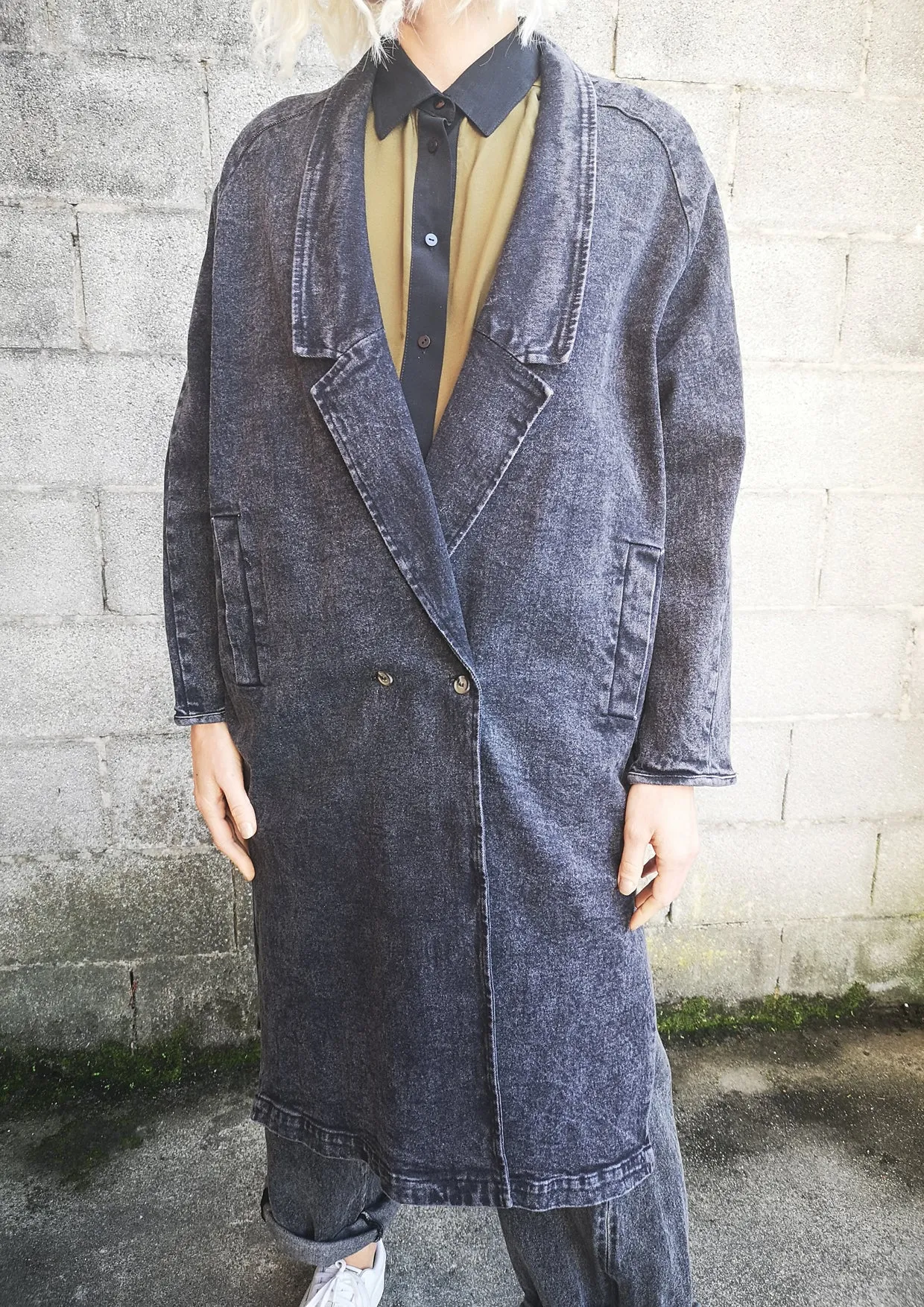 COAT LONG REVERS - DENIM washed black