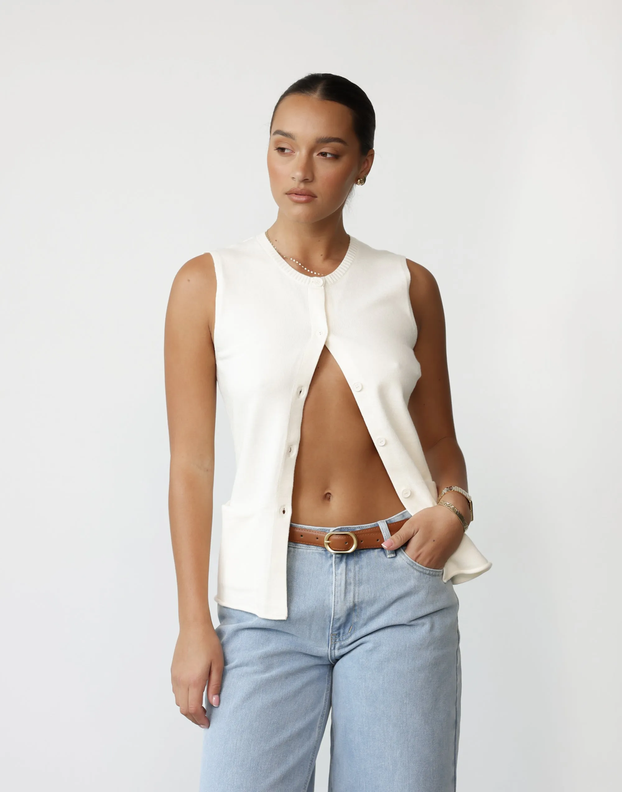 Kourt Vest (Ivory) - By Lioness