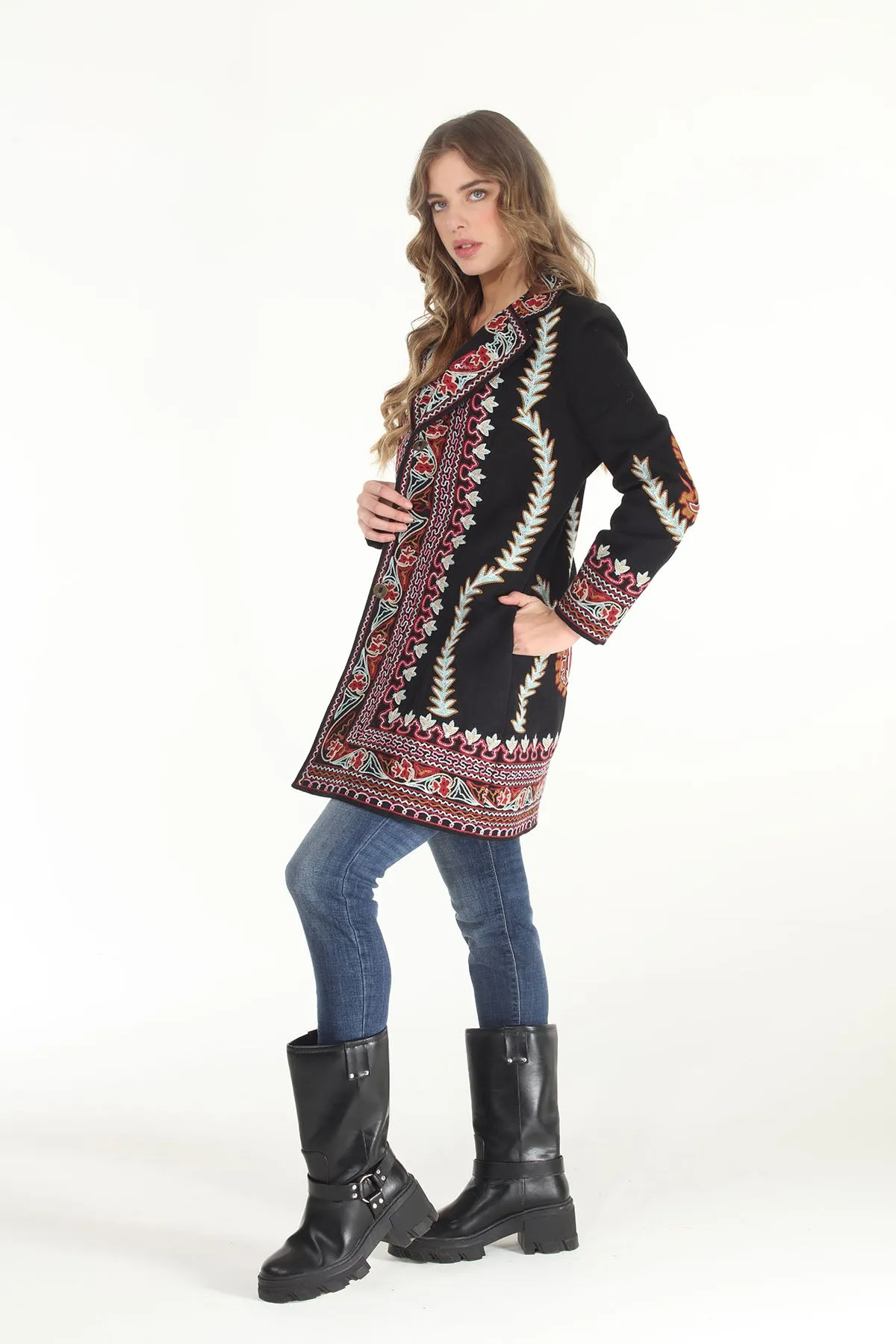 MAJ-3550 Embroidered Coat