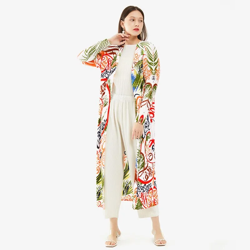 Miyake Pleated Printed Raglan Sleeves Trench Coat