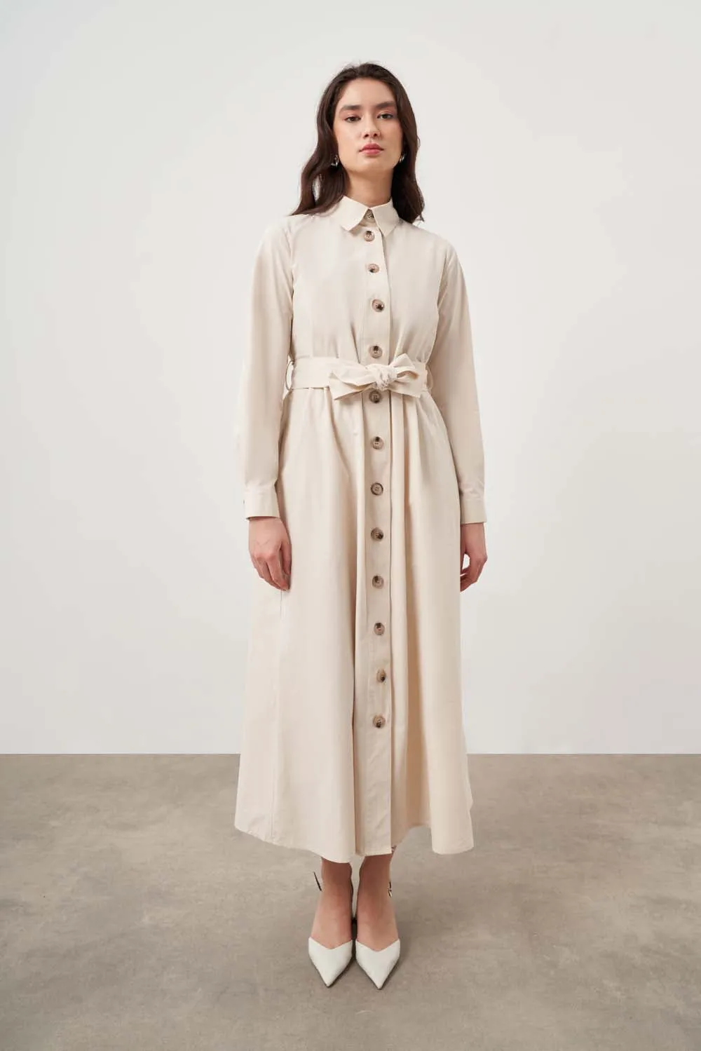 Mizalle-Button Up Belted Dress-Beige