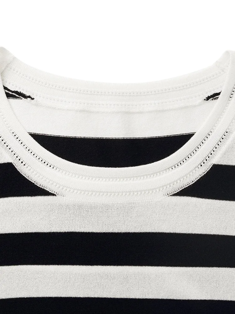 Round Neck Striped Knitted Women Top