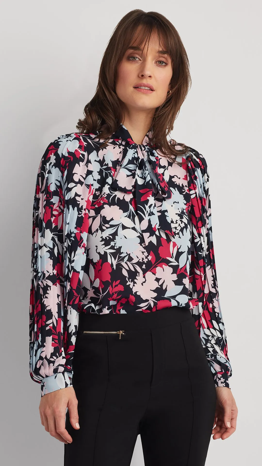 TIE NECK TOP WITH PLEATED SLEEVES